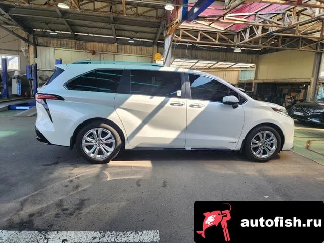 Toyota Sienna Siena 4th Generation 2021 года - вид 4