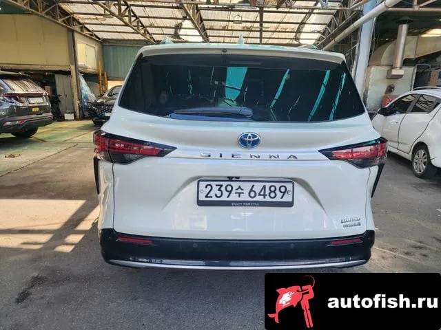 Toyota Sienna Siena 4th Generation 2021 года - вид 6