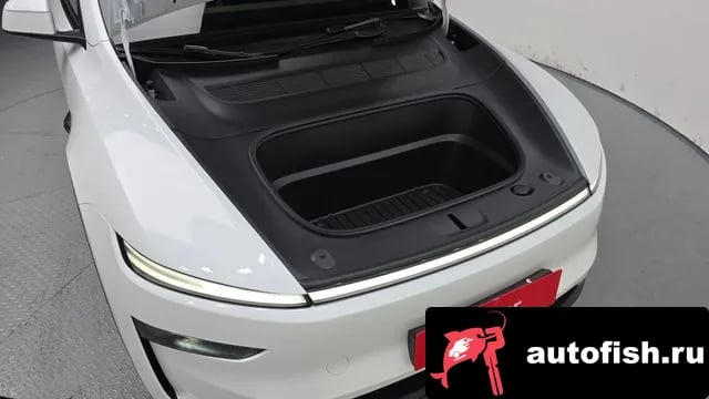 Tesla Model Y Model Y 2025 года - вид 6