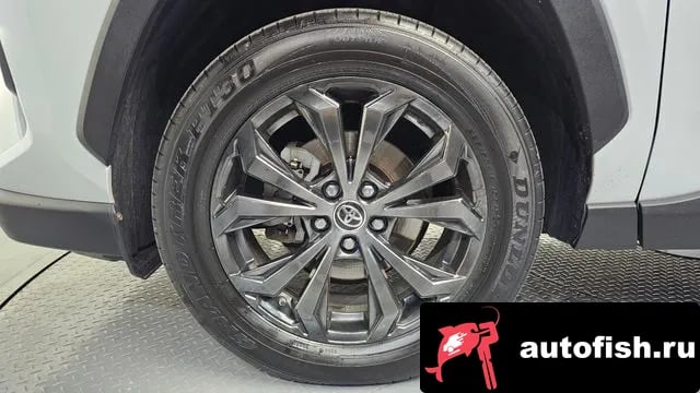 Toyota RAV4 RAV4 5th Generation 2023 года - вид 5