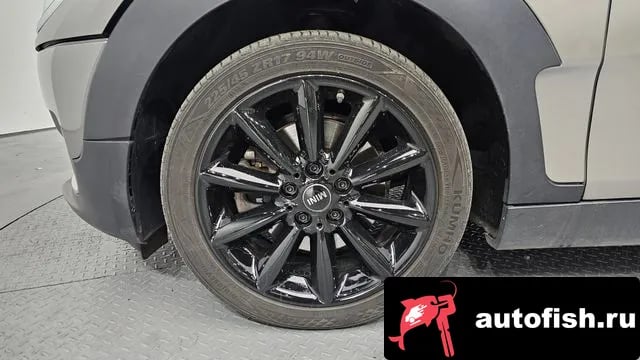 Mini Clubman Cooper Clubman 2018 года - вид 5