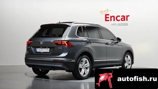 Volkswagen Tiguan Tiguan second Generation 2020 года - вид 2