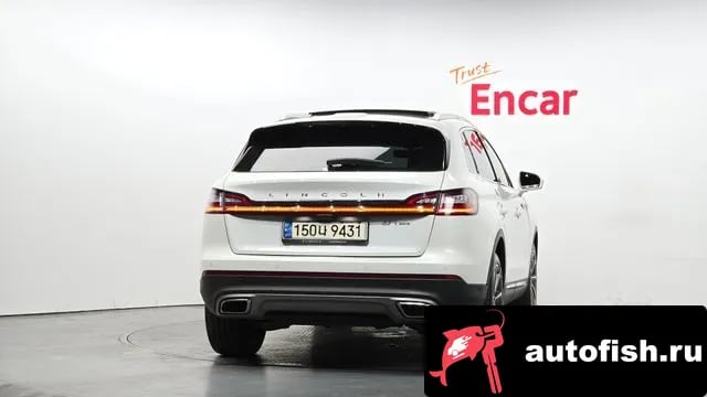 Lincoln Nautilus Nautilus First generation 2020 года - вид 4