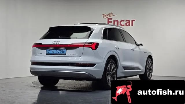 Audi e-tron e-Tron 2020 года - вид 2