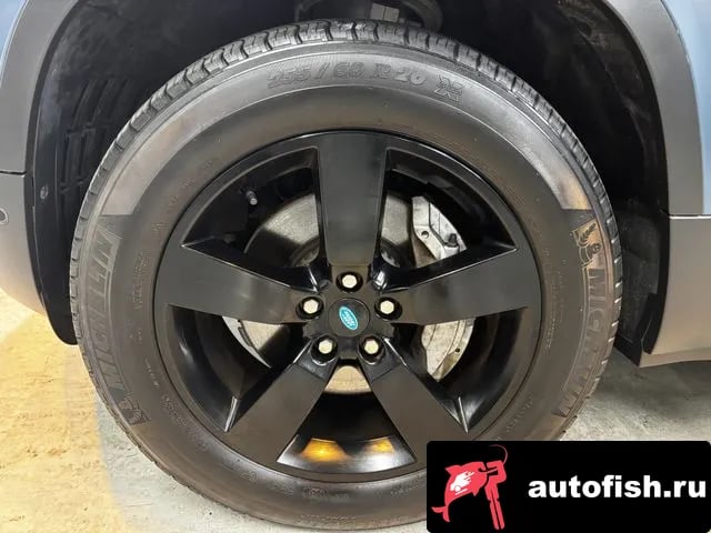 Land Rover Defender Bitdefender (L663) 2021 года - вид 5