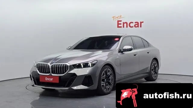 BMW 5-Series 5 Series (G60) 2025 года - вид 1
