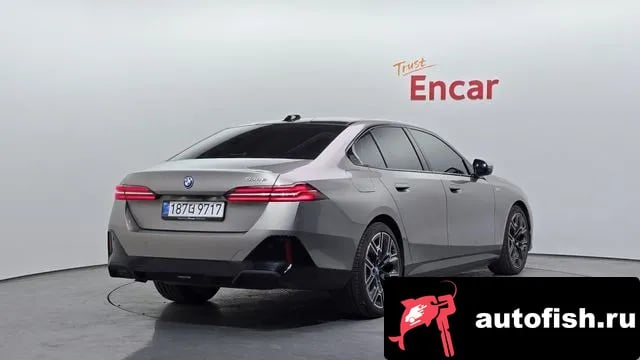 BMW 5-Series 5 Series (G60) 2025 года - вид 2