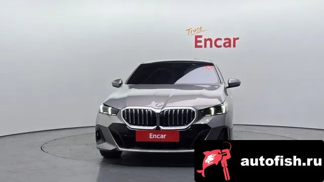 BMW 5-Series 5 Series (G60) 2025 года - вид 3