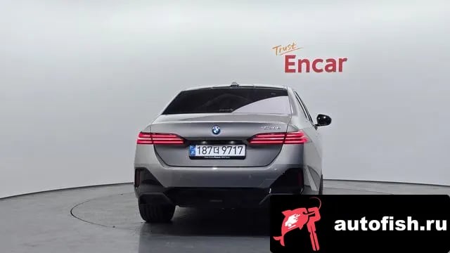 BMW 5-Series 5 Series (G60) 2025 года - вид 4