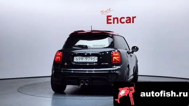 Mini Cooper Cooper S 2019 года - вид 4