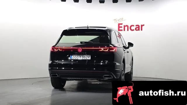 Volkswagen Touareg Tuareg 3rd generation 2026 года - вид 4