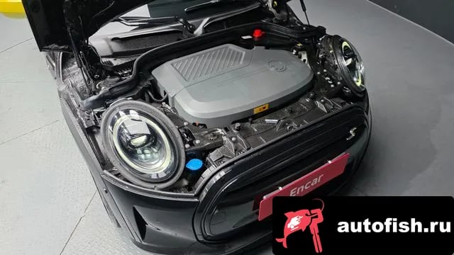 Mini Cooper Cooper Electric 2022 года - вид 6