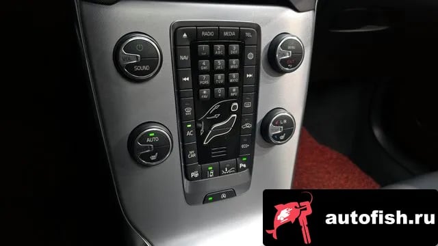 Volvo V40 V40 Cross-Country 2019 года - похожие автомобили