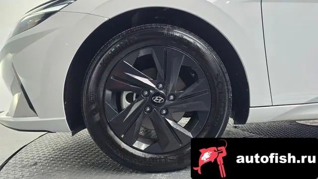 Hyundai AVANTE Avante (CN7) 2023 года - вид 5