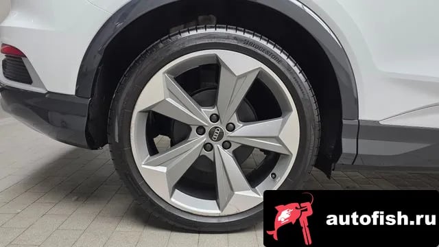 Audi Q4 e-tron Q4 e-Tron (F4) 2025 года - вид 5