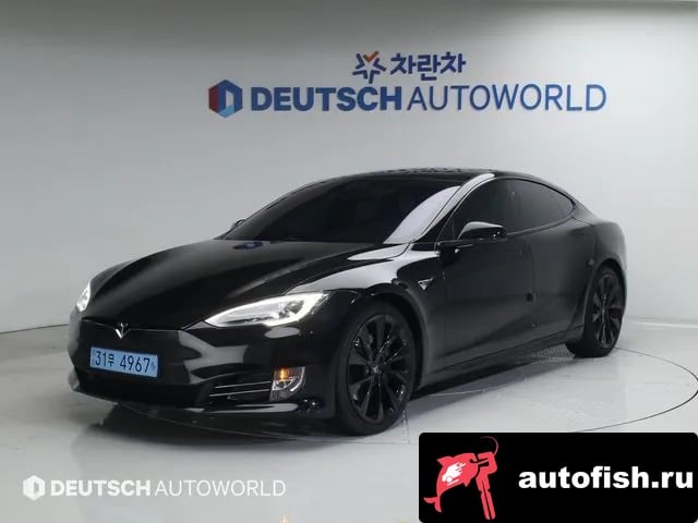 Tesla Model S Model S 2018 года - автомобиль из Южной Кореи