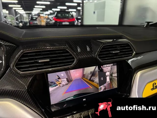 Lamborghini Urus Urus 2024 года - похожие автомобили