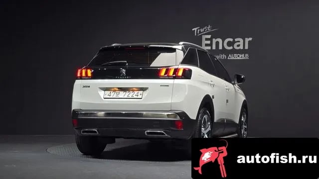 Peugeot 3008 3008 second generation 2018 года - вид 4