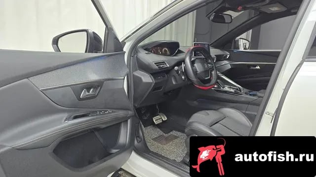 Peugeot 3008 3008 second generation 2018 года - похожие автомобили