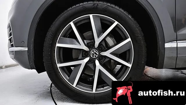 Volkswagen Touareg Tuareg 3rd generation 2021 года - вид 5