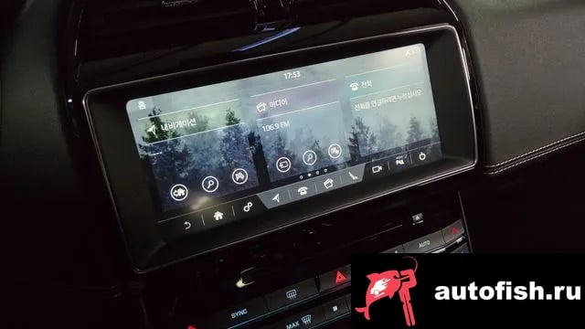 Jaguar XE XE 2019 года - вид 6