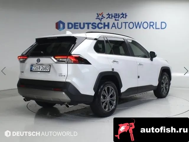 Toyota RAV4 RAV4 5th Generation 2024 года - вид 2