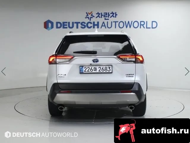 Toyota RAV4 RAV4 5th Generation 2024 года - вид 4