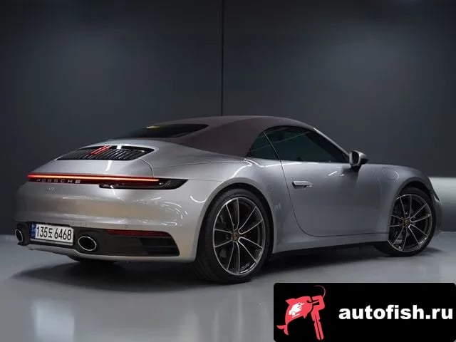 Porsche 911 911 (992) 2023 года - вид 5