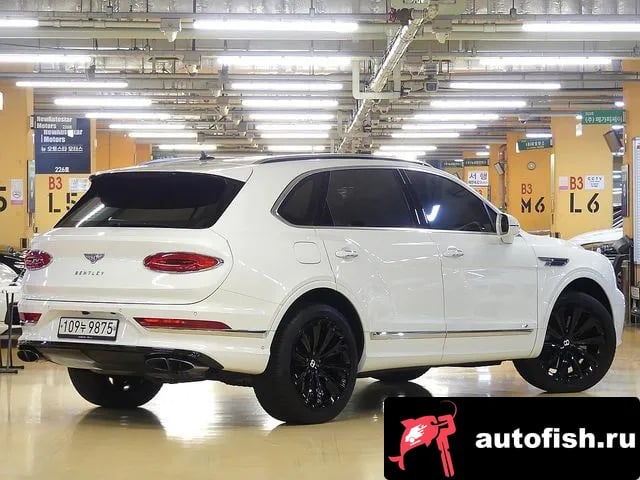 Bentley Bentayga Benteiga 2021 года - вид 2