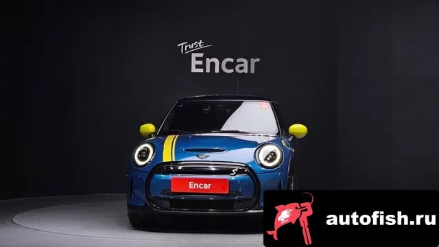 Mini Cooper Cooper Electric 2023 года - вид 3