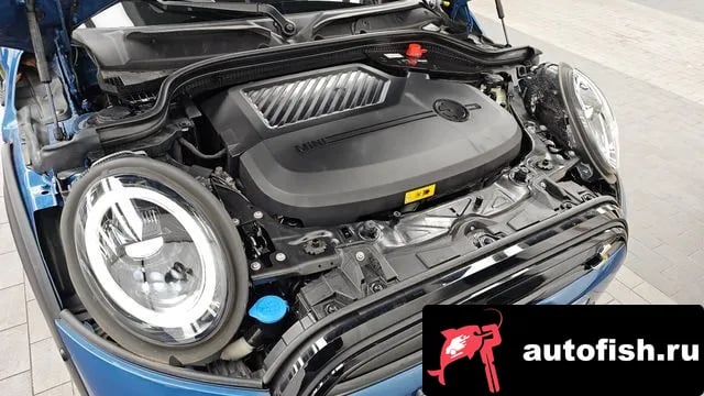 Mini Cooper Cooper Electric 2023 года - вид 6