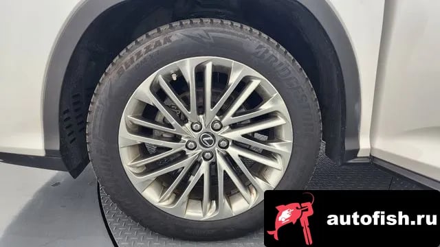 Lexus RX RX450hL 4th Generation 2020 года - вид 5