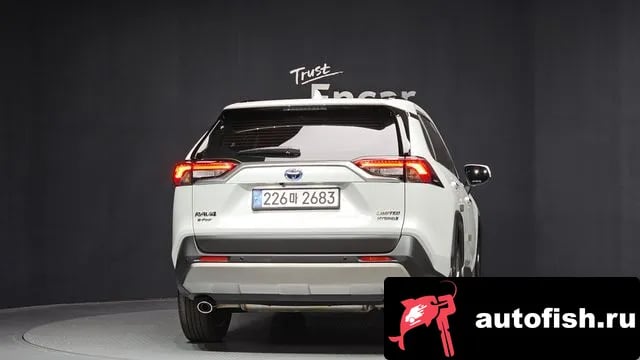 Toyota RAV4 RAV4 5th Generation 2024 года - вид 4