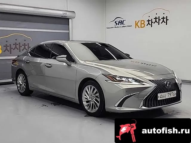 Lexus ES ES300h 7th generation 2019 года - вид 5