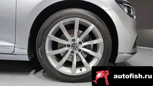 Volkswagen Passat Passat GT (B8) 2021 года - вид 5