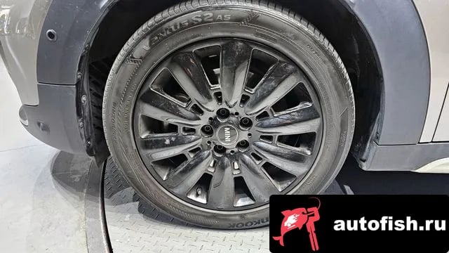 Mini Countryman Cooper S Country Man 2019 года - вид 5