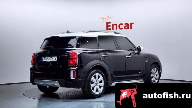 Mini Countryman Cooper D Country Man 2022 года - вид 2