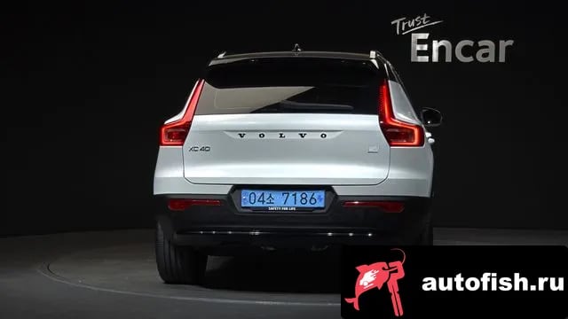 Volvo XC40 XC40 Richards 2024 года - вид 4