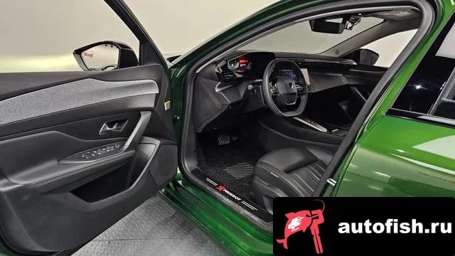 Peugeot 308 308 Third generation 2023 года - похожие автомобили