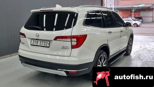 Honda Pilot Pilot 3rd generation 2019 года - вид 2