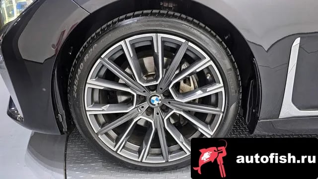 BMW 7-Series 7 Series (G11) 2021 года - вид 5
