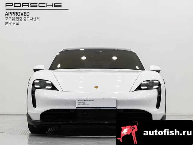 Porsche Taycan Taikan 2023 года - вид 3
