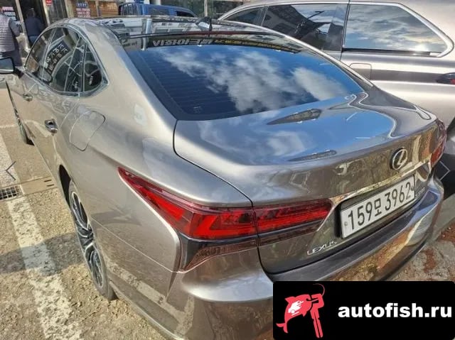 Lexus LS LS500 5th generation 2022 года - вид 3
