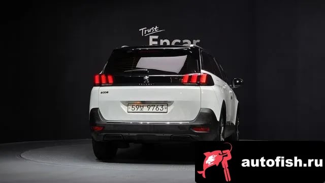 Peugeot 5008 5008 second generation 2019 года - вид 4
