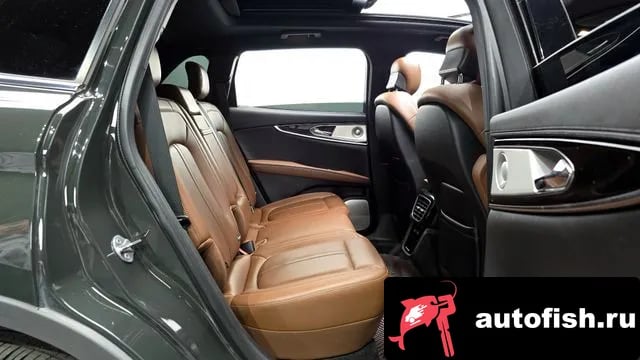 Lincoln Nautilus Nautilus First generation 2022 года - похожие автомобили