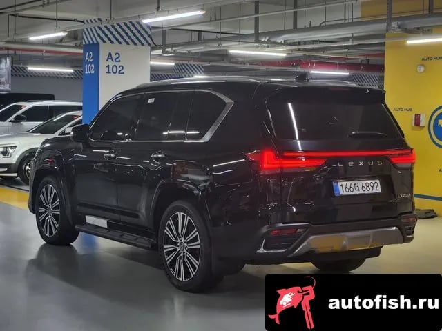 Lexus LX LX 4th Generation 2025 года - вид 3