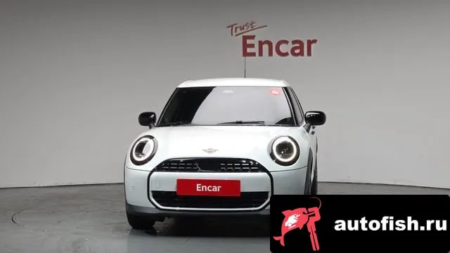 Mini Cooper Cooper C 4th generation 2025 года - вид 3