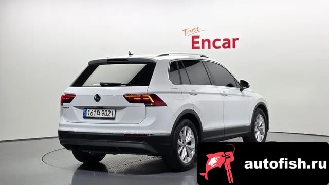 Volkswagen Tiguan Tiguan second Generation 2020 года - вид 2