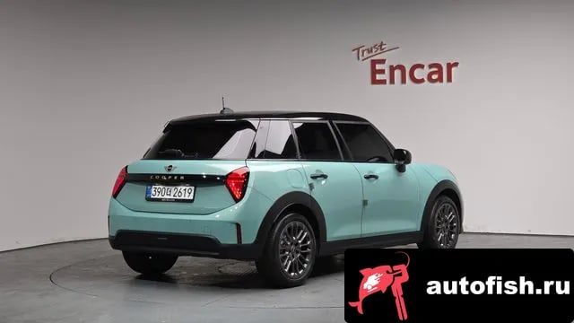 Mini Cooper Cooper C 4th generation 2025 года - вид 2