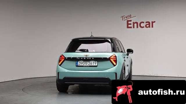 Mini Cooper Cooper C 4th generation 2025 года - вид 4
